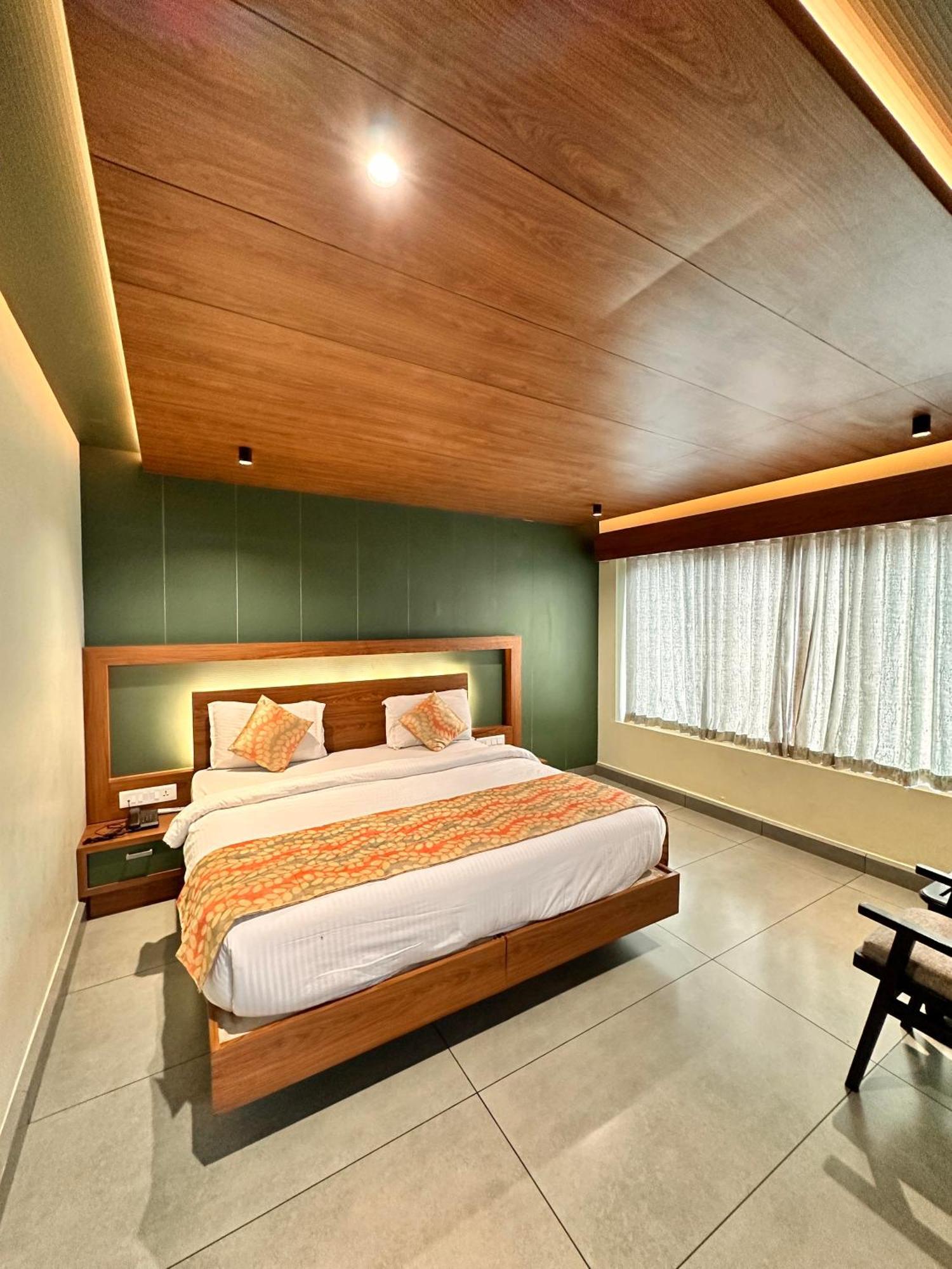 City Palace Hotel Ooty Eksteriør bilde